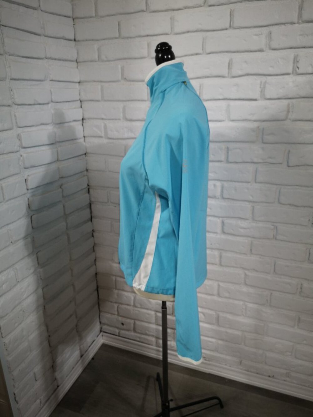 The North Face Ladies Size Large Turquoise Removable Sleeves Full Zip Jacket - Picture 4 of 15